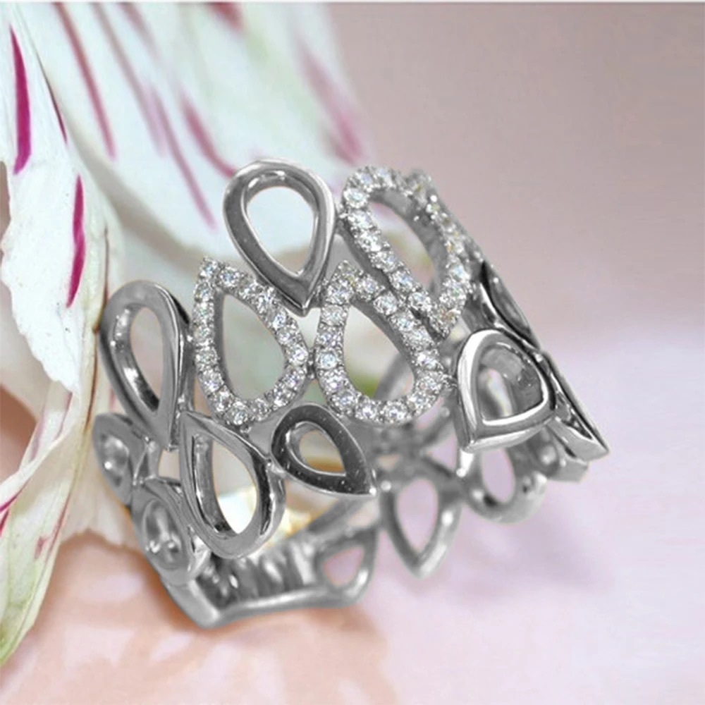 New Women’s 925 Silver Water Drop Diamond Ring - Picture 2 of 5